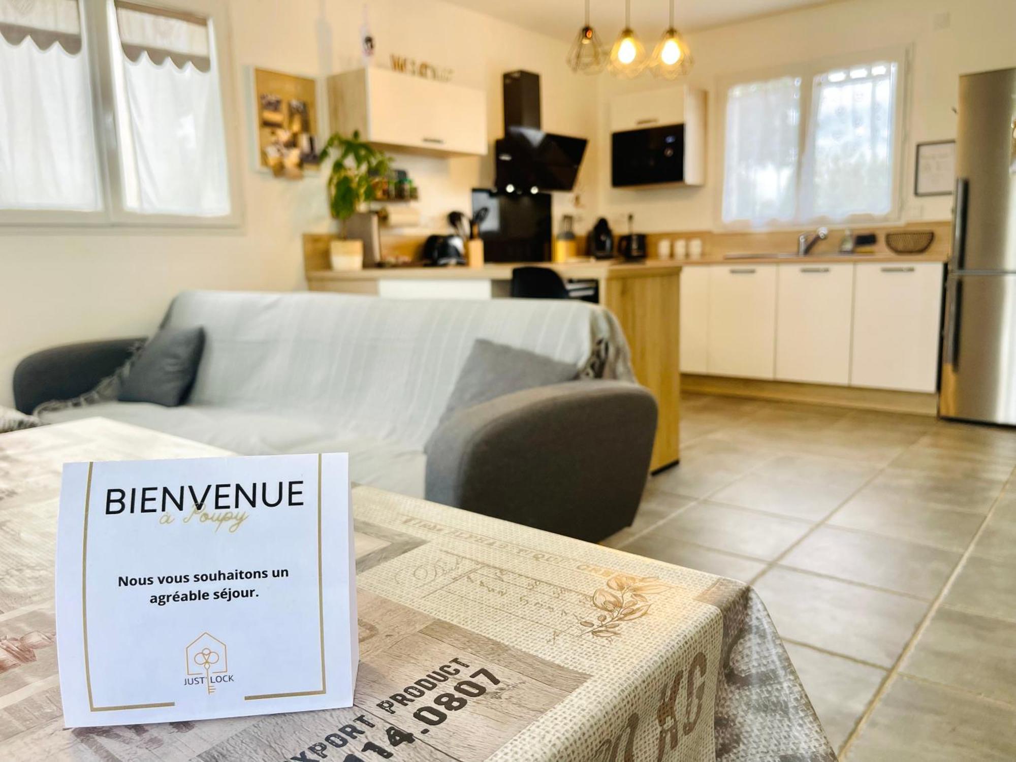 Petite Maison Au Calme Poupry 외부 사진
